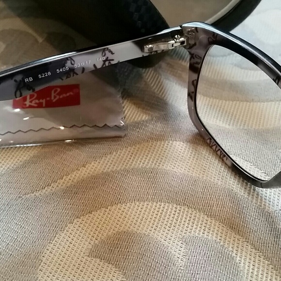 Ray Ban Glasses - Picture 5 of 8